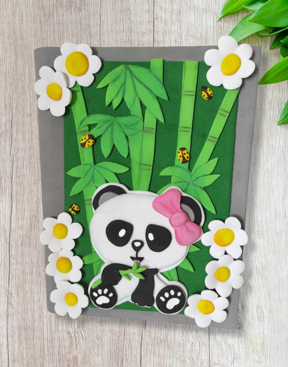 Handmade-Manualidades-Artesanía-DIY...? 3 Decorado en fommy de cuaderno - handmade